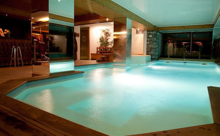 Hotel & Spa Le Dahu in Morzine , France image 3 